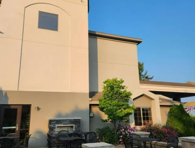 Sleep Inn & Suites Bay View Acme - Travers City hotel detail image 1