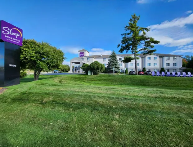 Sleep Inn & Suites Bay View Acme - Travers City hotel detail image 2