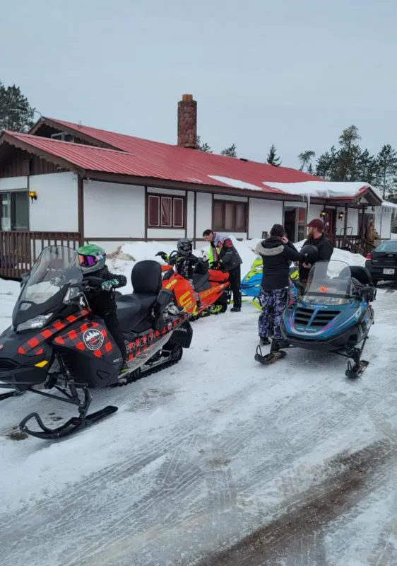 Lumberjack Inn hotel hero