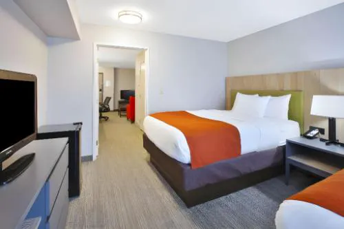 Country Inn & Suites by Radisson, Big Rapids, MI hotel detail image 1