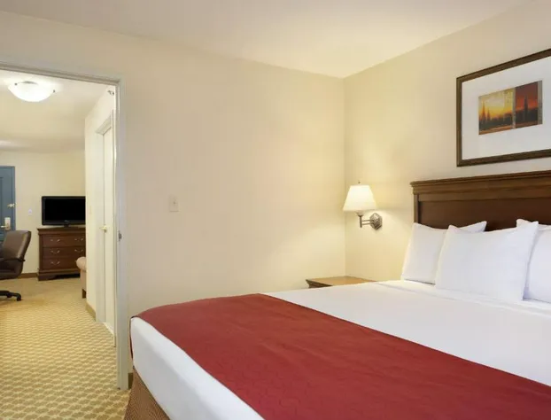 Country Inn & Suites by Radisson, Nevada, MO hotel detail image 4