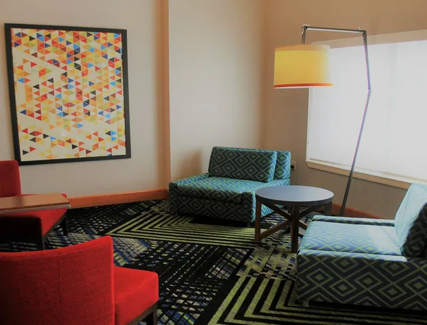 Holiday Inn Express Hotel & Suites Indianapolis North Carmel by IHG hotel detail image 1