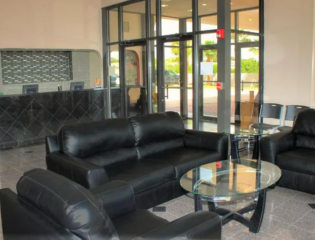 Regency Inn & Suites hotel detail image 2