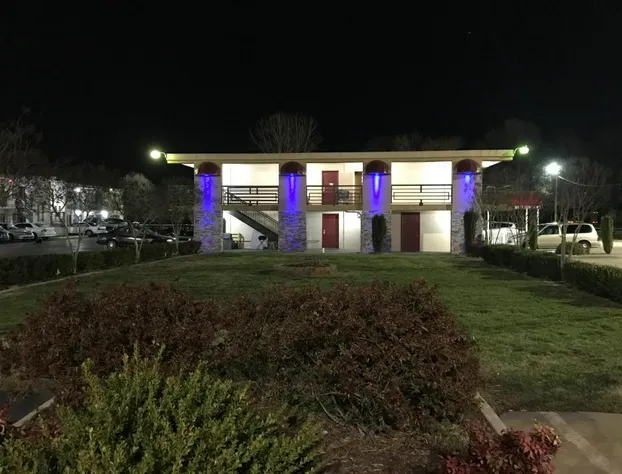 Royal Regency Inn hotel detail image 4