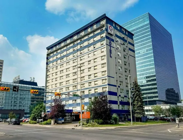 Coast Calgary Downtown Hotel & Suites by APA hotel detail image 4