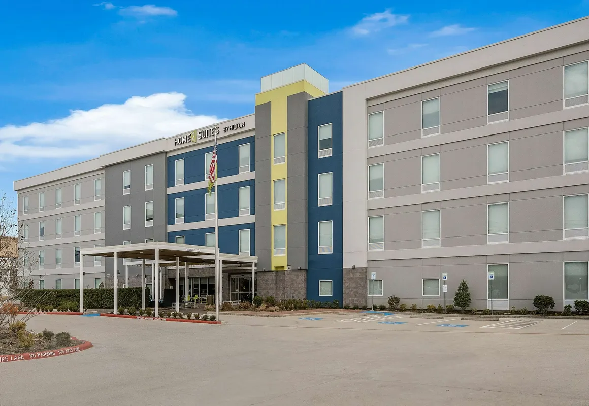 Home2 Suites by Hilton Baytown hotel hero
