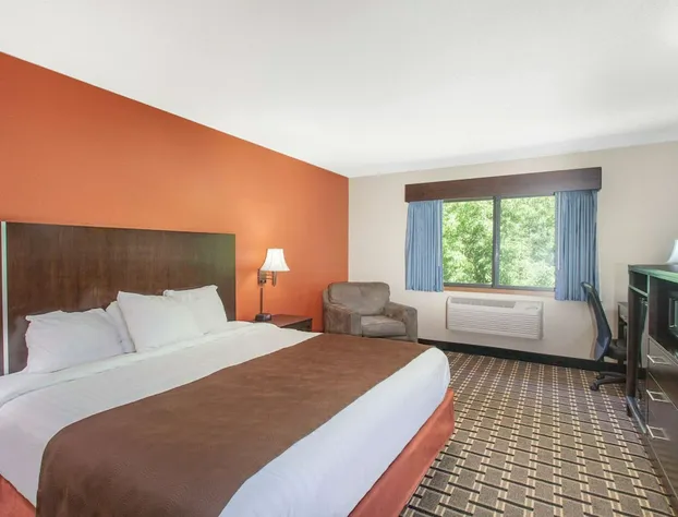 AmericInn by Wyndham Cloquet hotel detail image 4