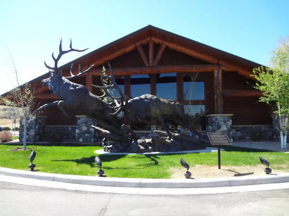 AmericInn by Wyndham Cody hotel hero