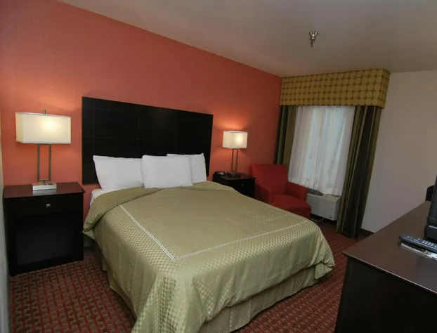 AmericInn by Wyndham Johnston Des Moines hotel detail image 4