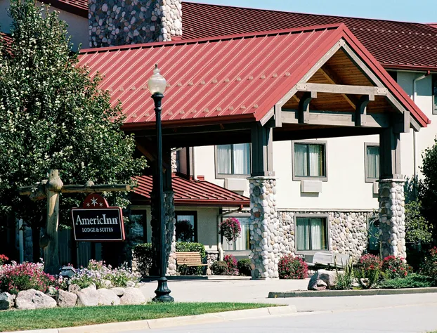 AmericInn by Wyndham Oswego hotel detail image 1