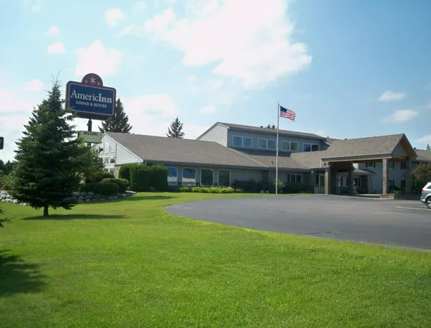 AmericInn by Wyndham Rhinelander hotel detail image 2