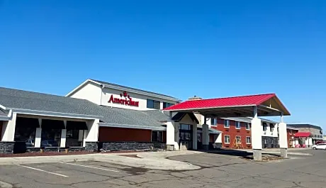 AmericInn by Wyndham Virginia hotel hero