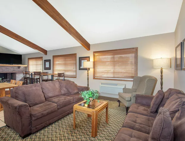 AmericInn by Wyndham Willmar hotel detail image 1