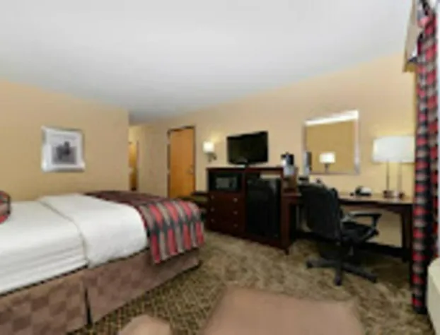 Baymont by Wyndham Ardmore I-35 hotel detail image 1