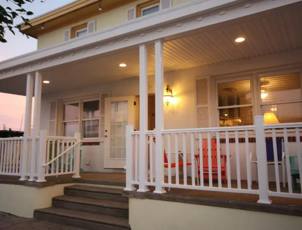 Clarem Happy Days Inn hotel detail image 1