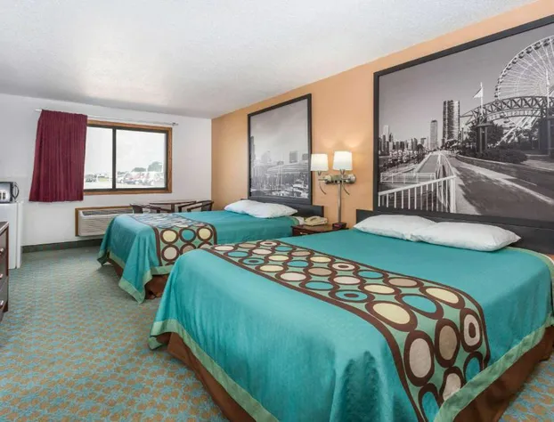 Super 8 by Wyndham Bourbonnais/Kankakee Area hotel detail image 2