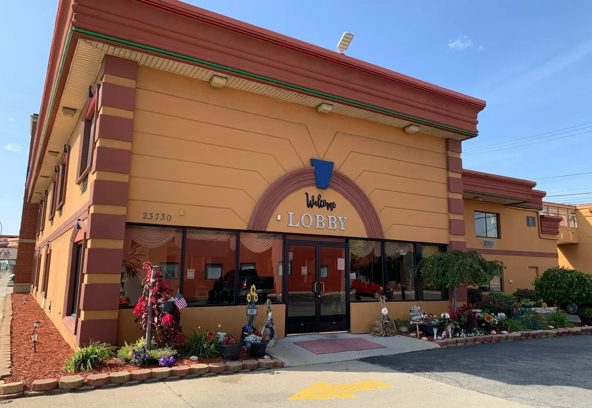 A Victory Inn - West Dearborn hotel hero