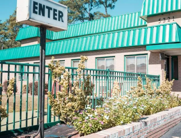 Super 8 by Wyndham Columbia SC / Ft. Jackson hotel detail image 2