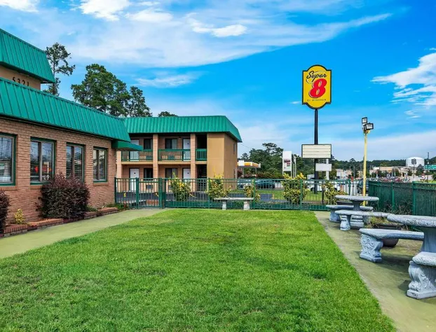 Super 8 by Wyndham Columbia SC / Ft. Jackson hotel detail image 4