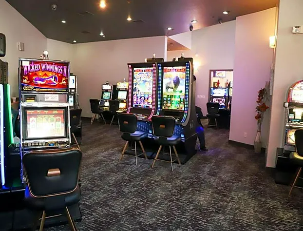 Super 8 by Wyndham Deadwood / Black Hills Area hotel detail image 2