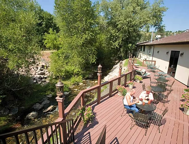 Super 8 by Wyndham Deadwood / Black Hills Area hotel detail image 1