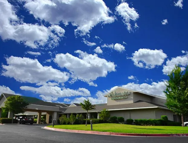 Ashmore Inn and Suites hotel detail image 2