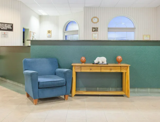 Super 8 by Wyndham Swan River MB hotel detail image 3