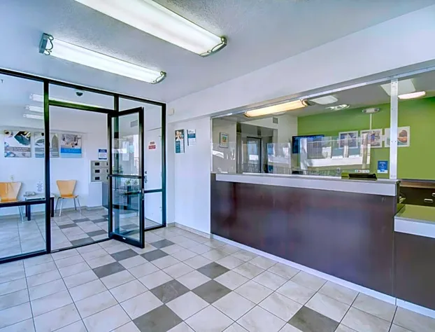 Studio 6 Tucson, AZ - Irvington Road hotel detail image 3