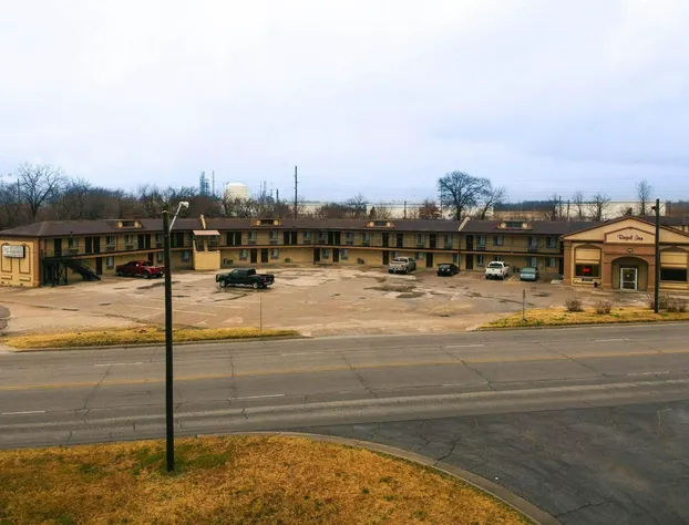 Regal Inn Coffeyville hotel detail image 4