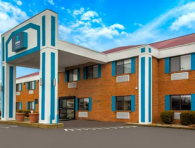 Clarion Pointe Harrodsburg-Danville hotel detail image 3