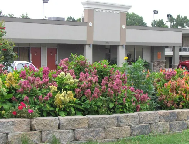 Red Carpet Inn hotel detail image 4