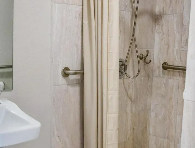 Harmony Inn and Suites hotel detail image 2