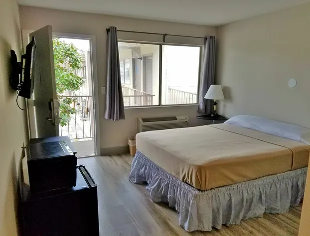 Merit Inn & Suites hotel detail image 4