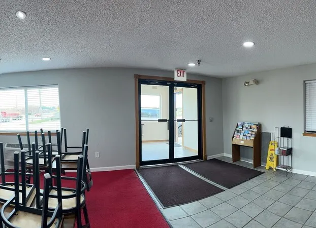 Red Carpet Inn and Suites N Sioux City hotel detail image 3
