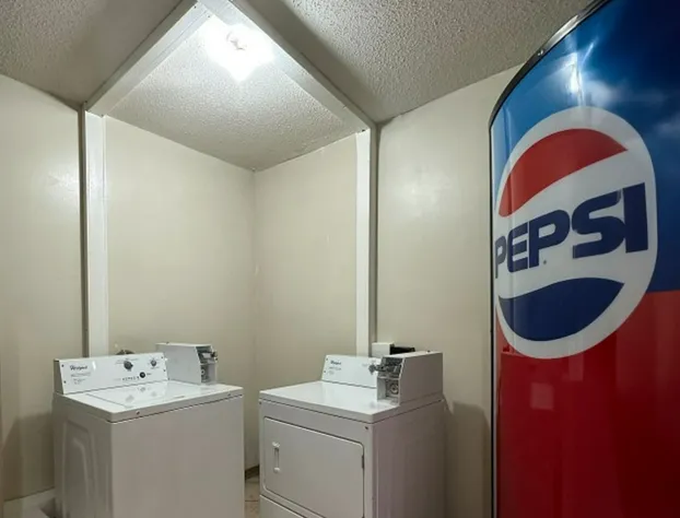 Red Carpet Inn and Suites N Sioux City hotel detail image 4