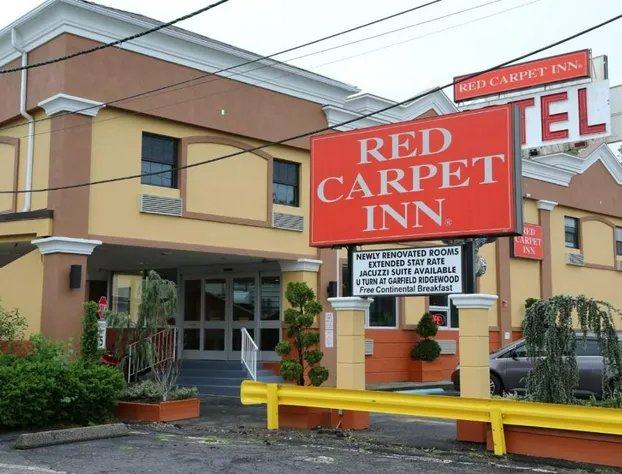Red Carpet Inn Elmwood Park hotel detail image 1