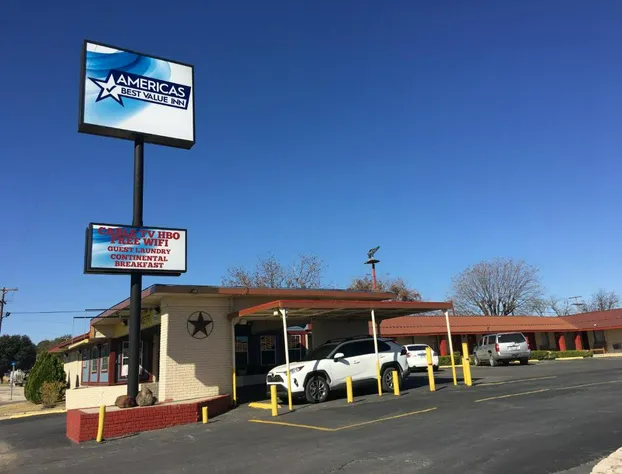 Americas Best Value Inn Ozona hotel detail image 1