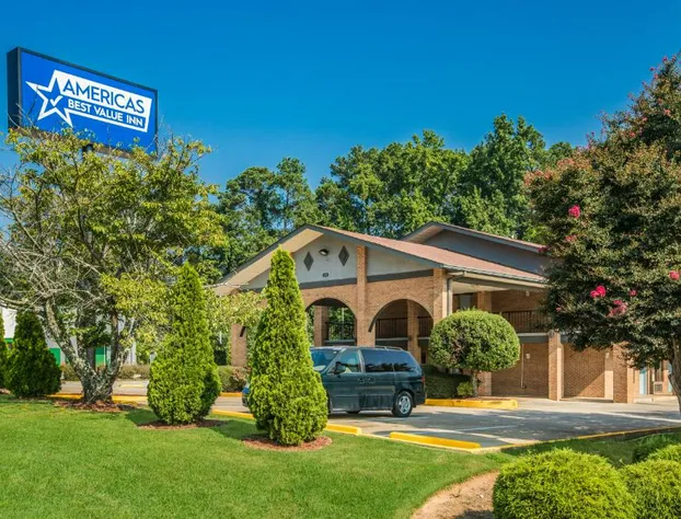 Americas Best Value Inn Stockbridge hotel detail image 2