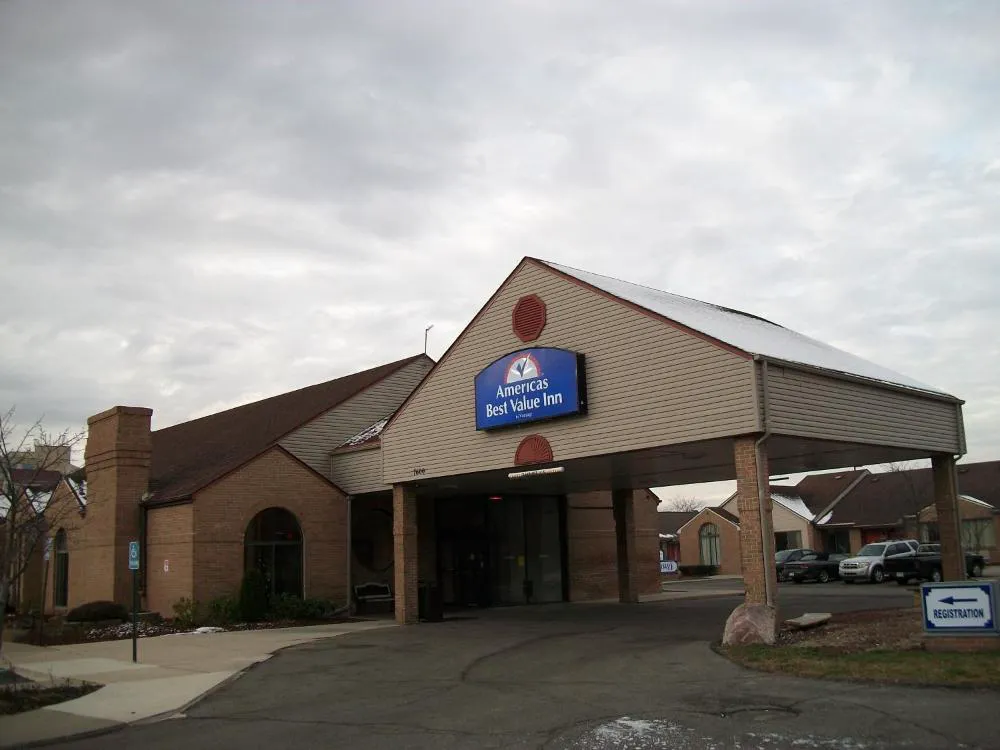 Americas Best Value Inn Romulus Detroit Airport hotel hero