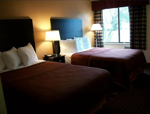 Americas Best Value Inn Romulus Detroit Airport hotel detail image 3