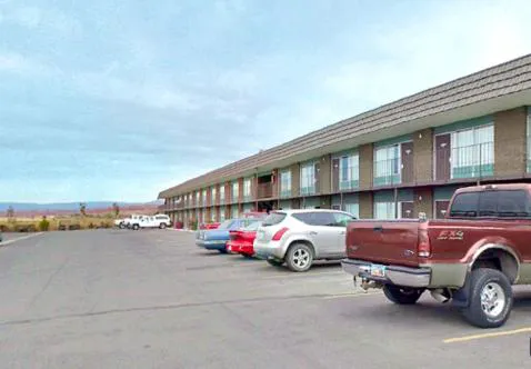 Americas Best Value Inn Roosevelt Ballard hotel detail image 2