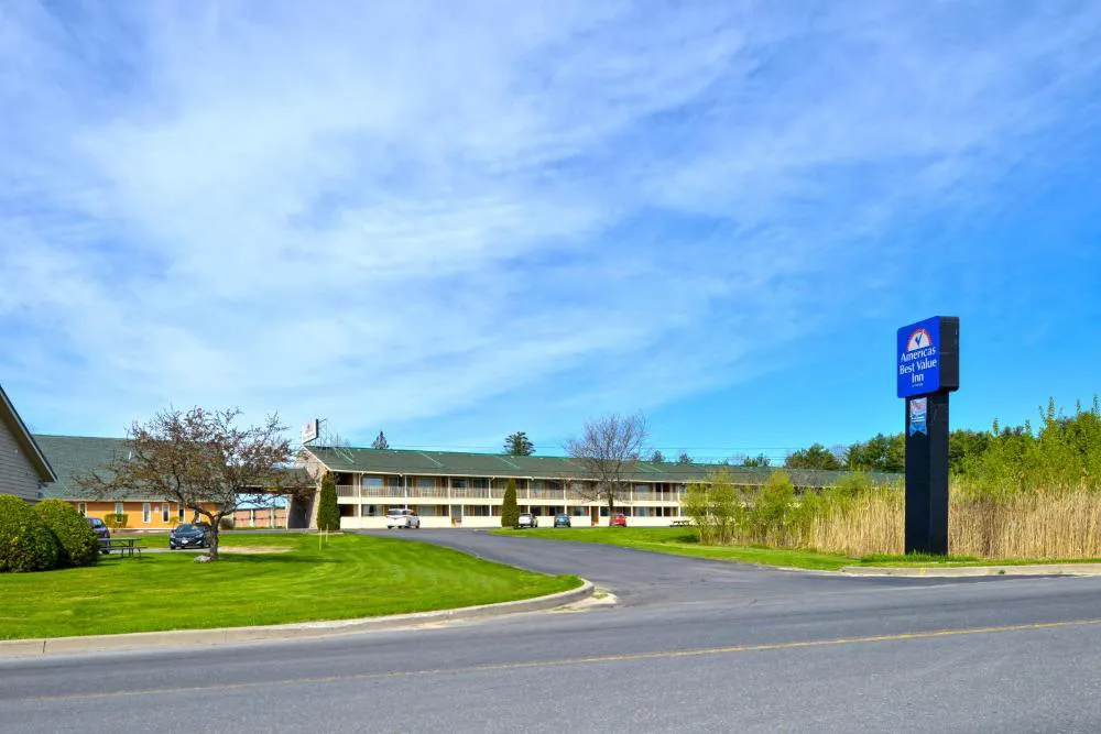 Americas Best Value Inn Plattsburgh hotel hero