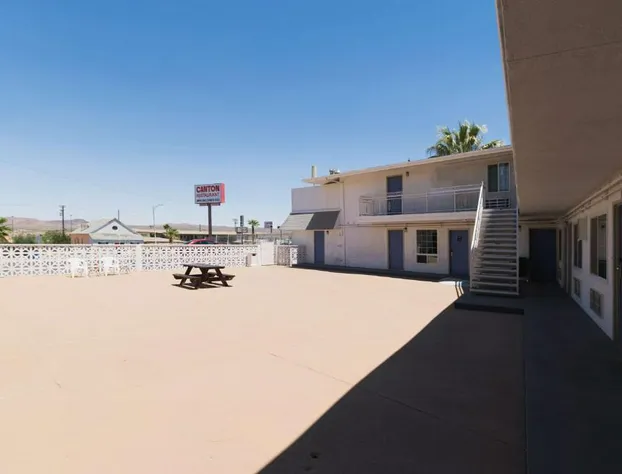 Motel 6 Barstow, CA - Route 66 hotel detail image 1