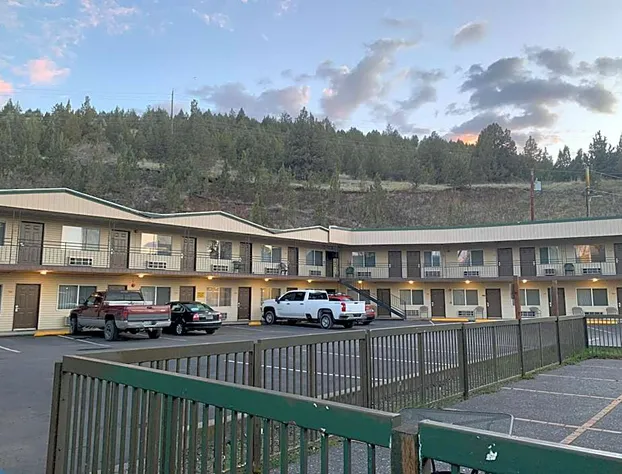 Sunset Inn John Day hotel detail image 1