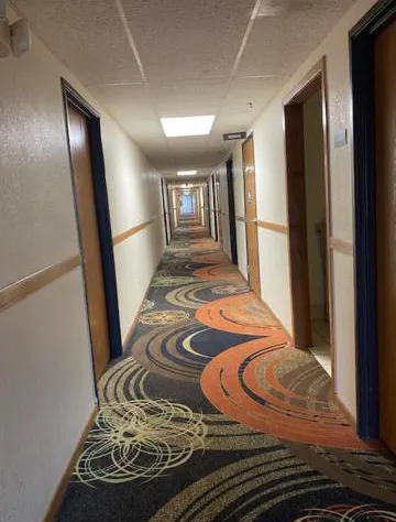 Americas Best Value Inn Champaign hotel detail image 3