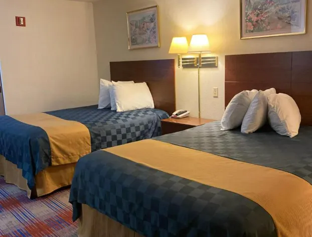 Americas Best Value Inn Champaign hotel detail image 1