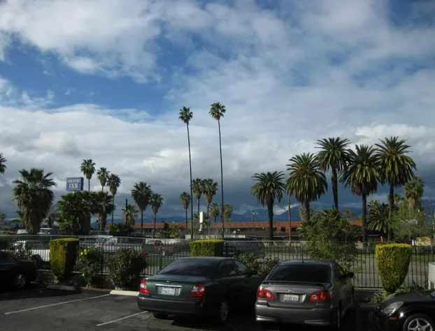 Sunshine Motel hotel detail image 3