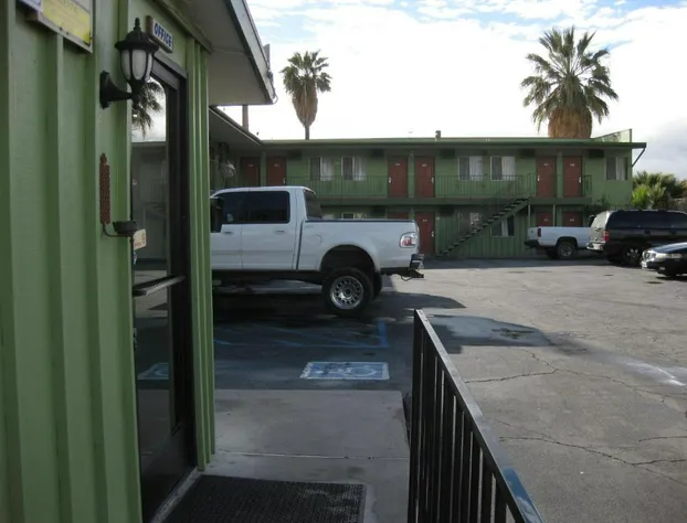 Sunshine Motel hotel detail image 2