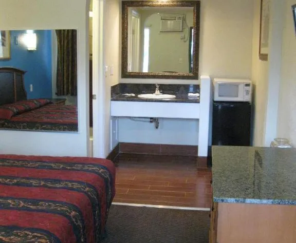 Sunshine Motel hotel detail image 4