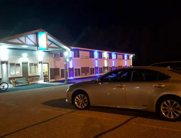 Faribault Hometown Inn & Suites hotel detail image 1